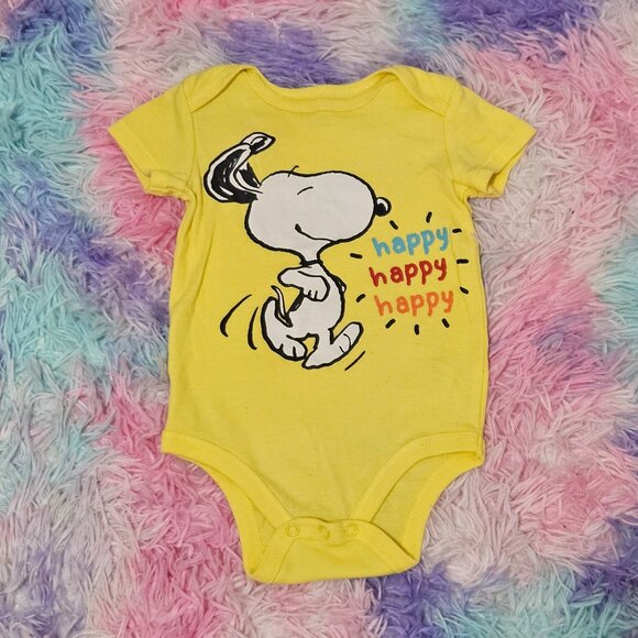Snoopy Onesie Baby Boy Size 12 months - Picture 7 of 7